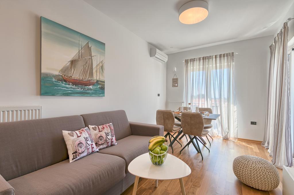 Adriatic Apartments 파자나 외부 사진