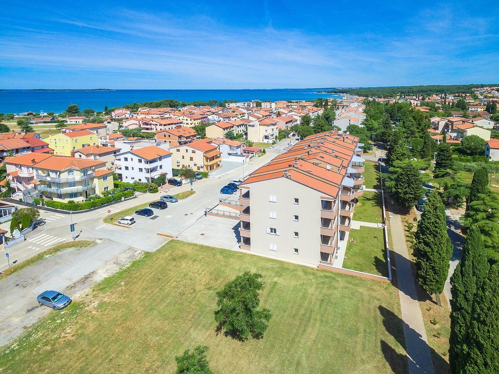Adriatic Apartments 파자나 외부 사진