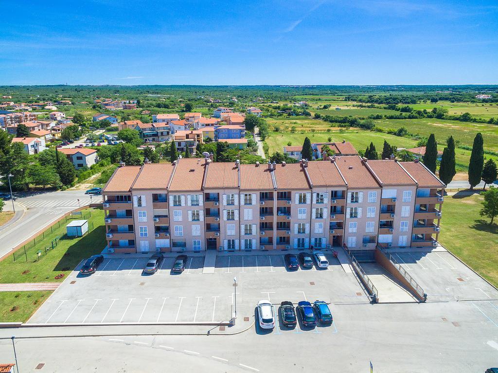 Adriatic Apartments 파자나 외부 사진